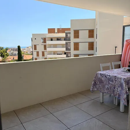 Chez Le Pacha * أنتيب